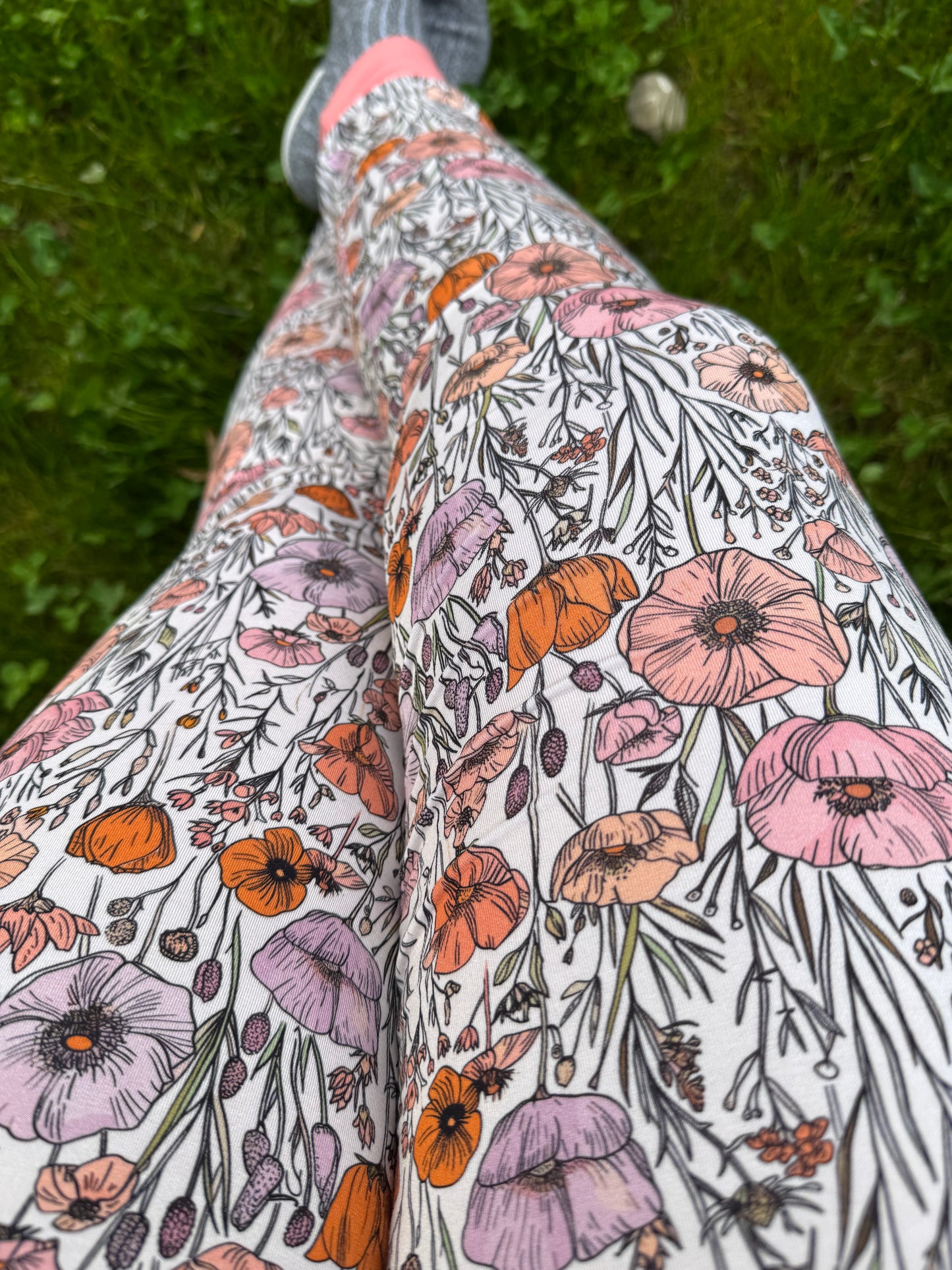 Adult Joggers - Flora