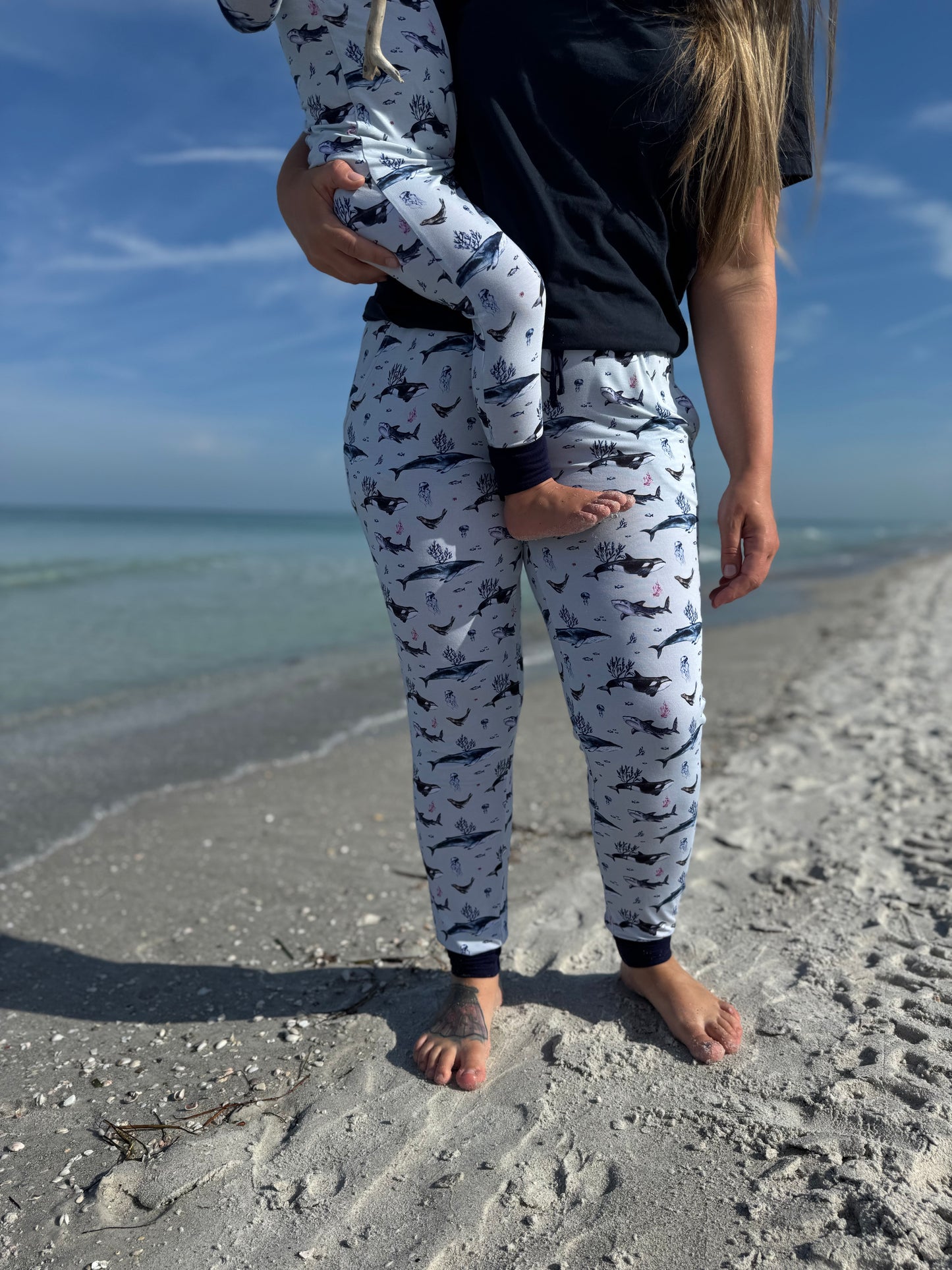 Adult Joggers - Fins